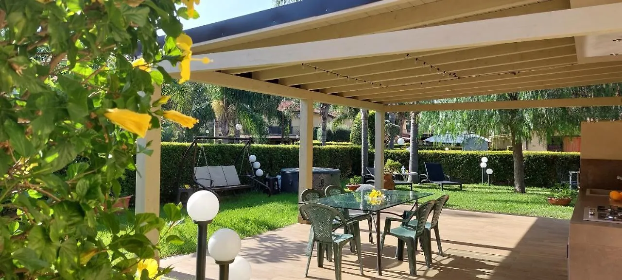 Villa Achillea - Villetta Con Jacuzzi Privata E Piscina Condominiale マスカリ 0*,  イタリア